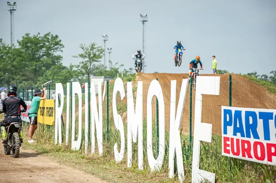 ridinsmoke-2023-1.webp